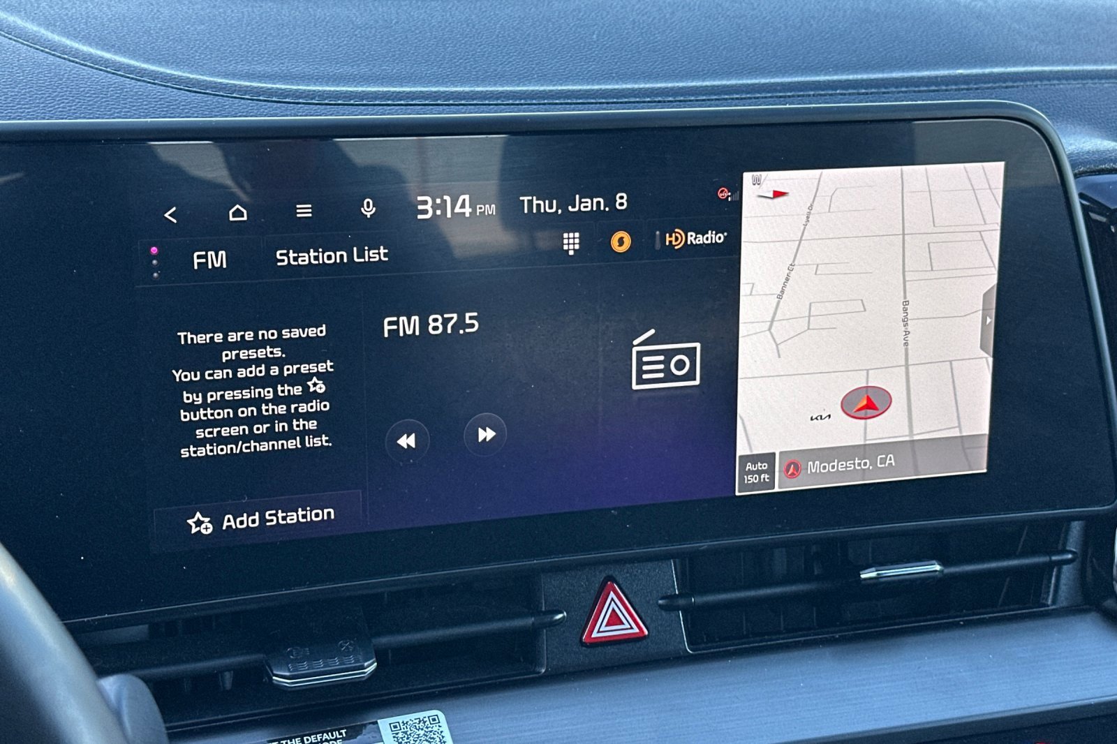 Used 2023 Kia Sportage EX image 15