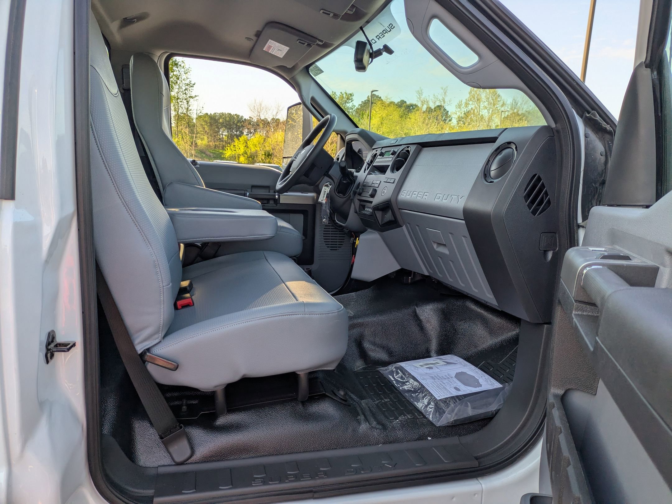 New 2027 Ford F750 2WD Regular Cab Super Duty image 30