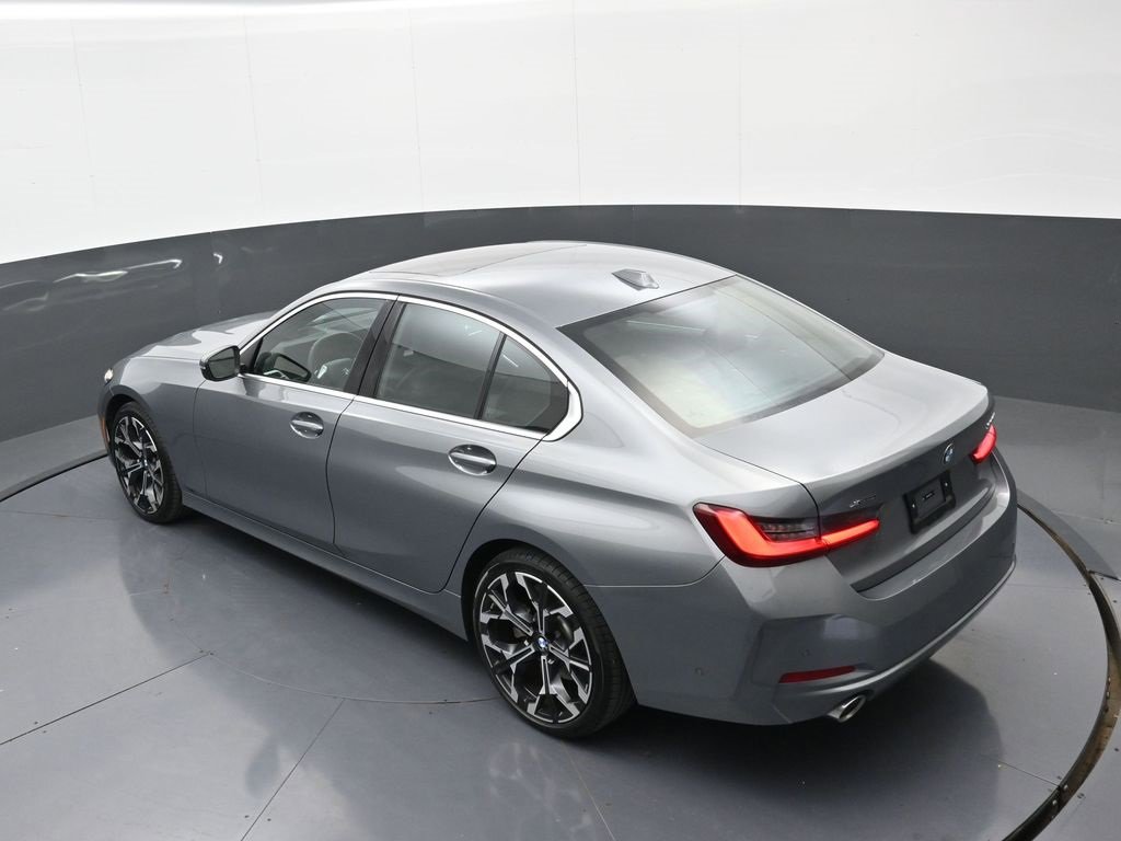 Used 2025 BMW 330i xDrive Sedan image 32