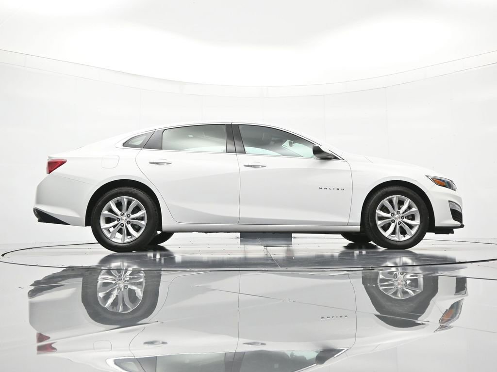Used 2024 Chevrolet Malibu LT FWD image 38