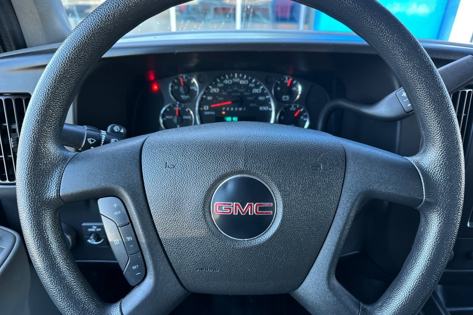 Used 2023 GMC Savana 2500 w/ Driver Convenience Package image 26