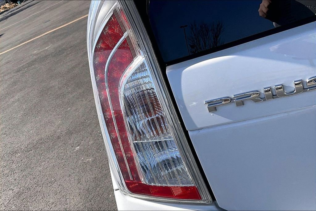 Used 2013 Toyota Prius Two image 33