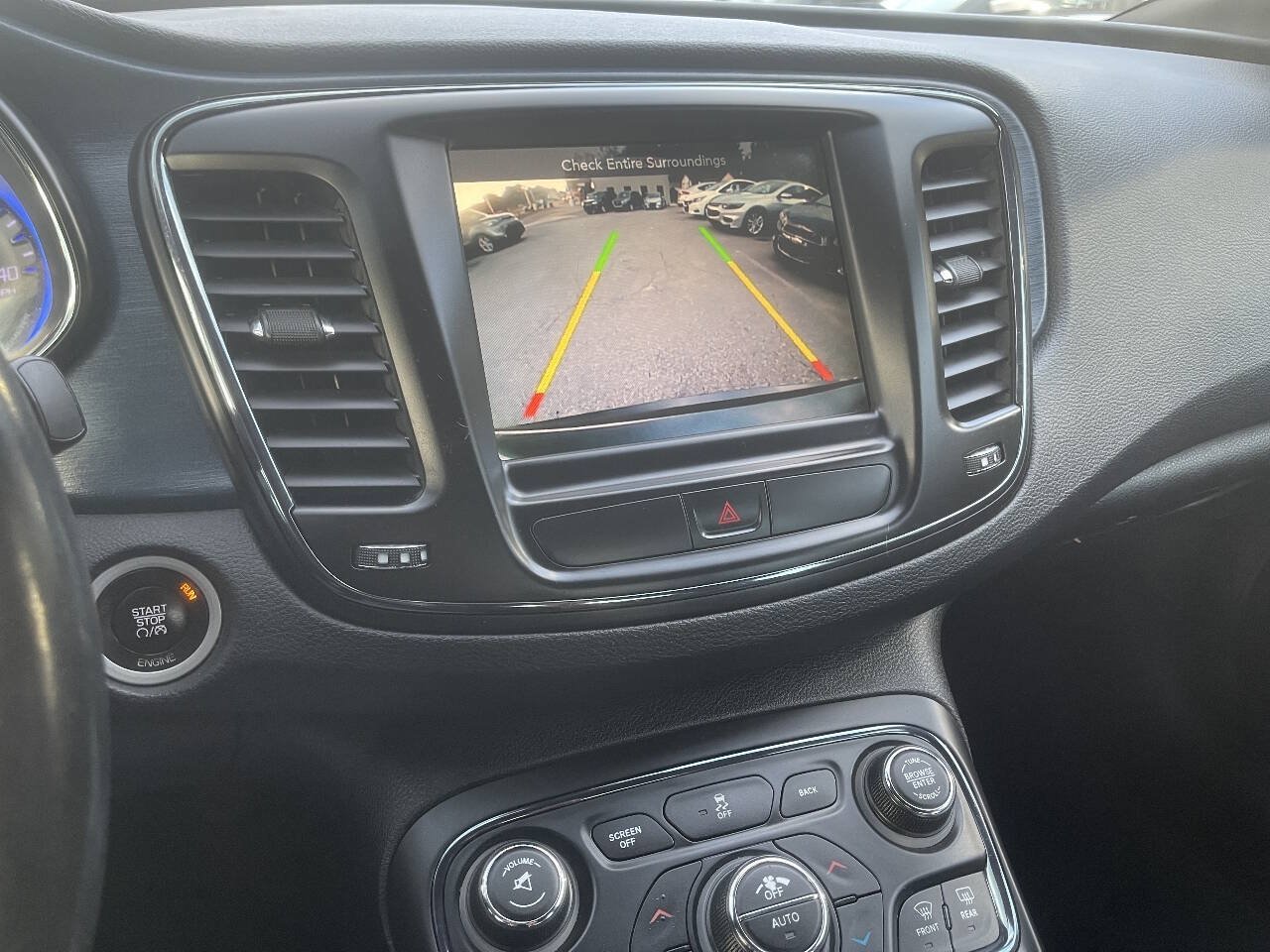 Used 2016 Chrysler 200 S w/ Comfort Group FWD image 18