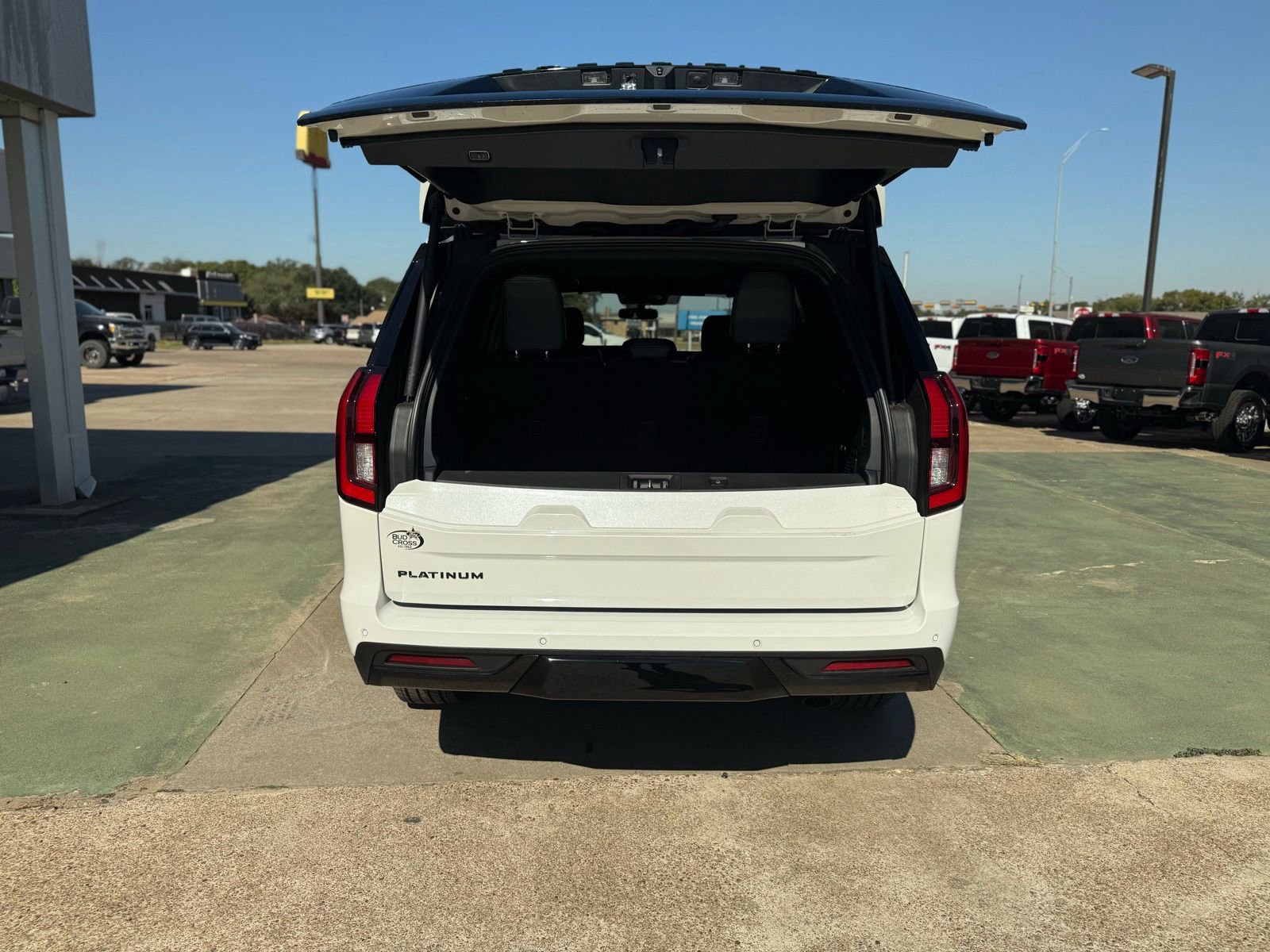 New 2025 Ford Expedition Platinum w/ Stealth Performance Package image 42