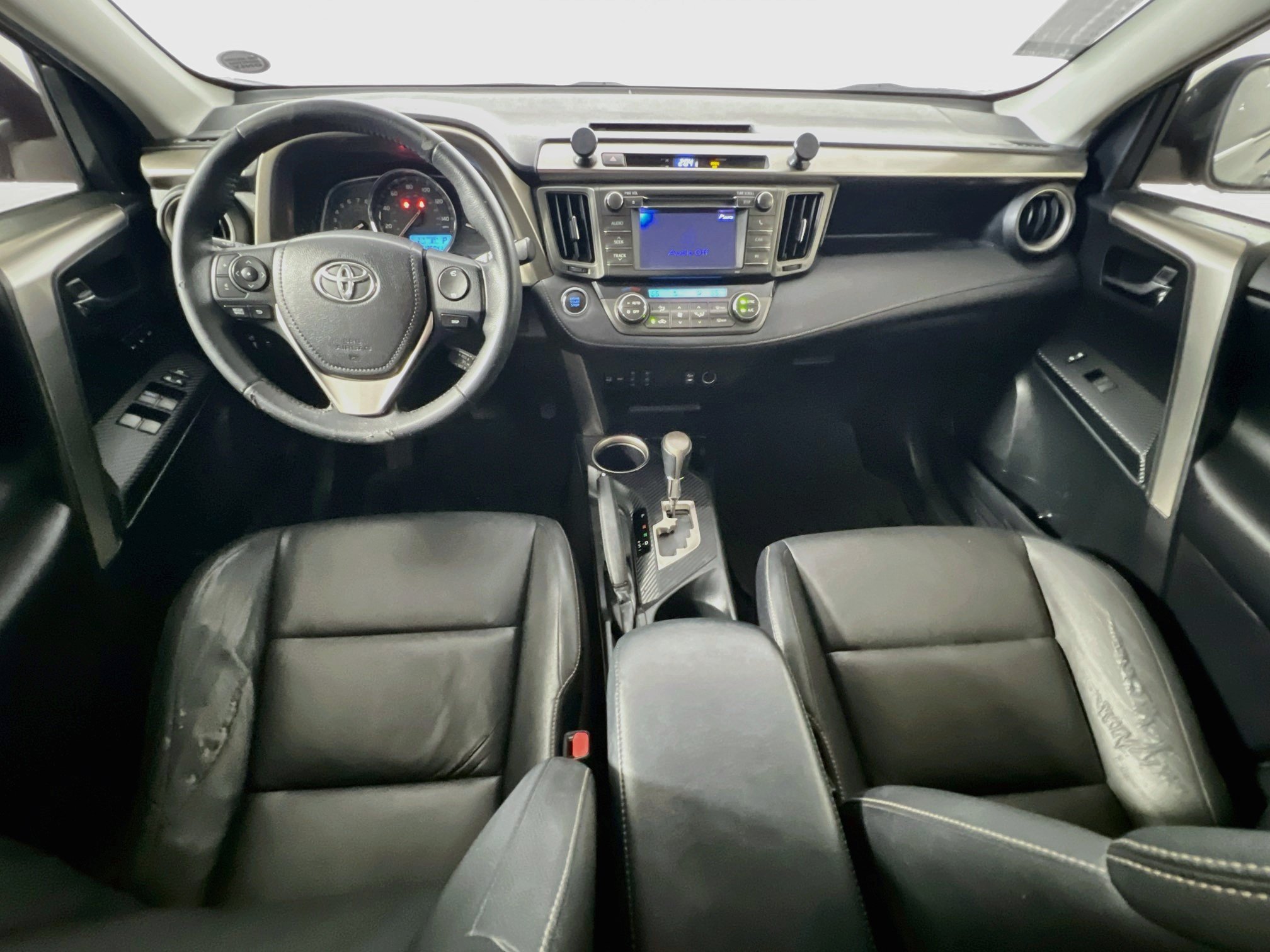 Used 2013 Toyota RAV4 Limited AWD/4WD image 29