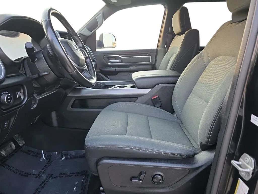 Used 2022 RAM 1500 Big Horn AWD/4WD image 10