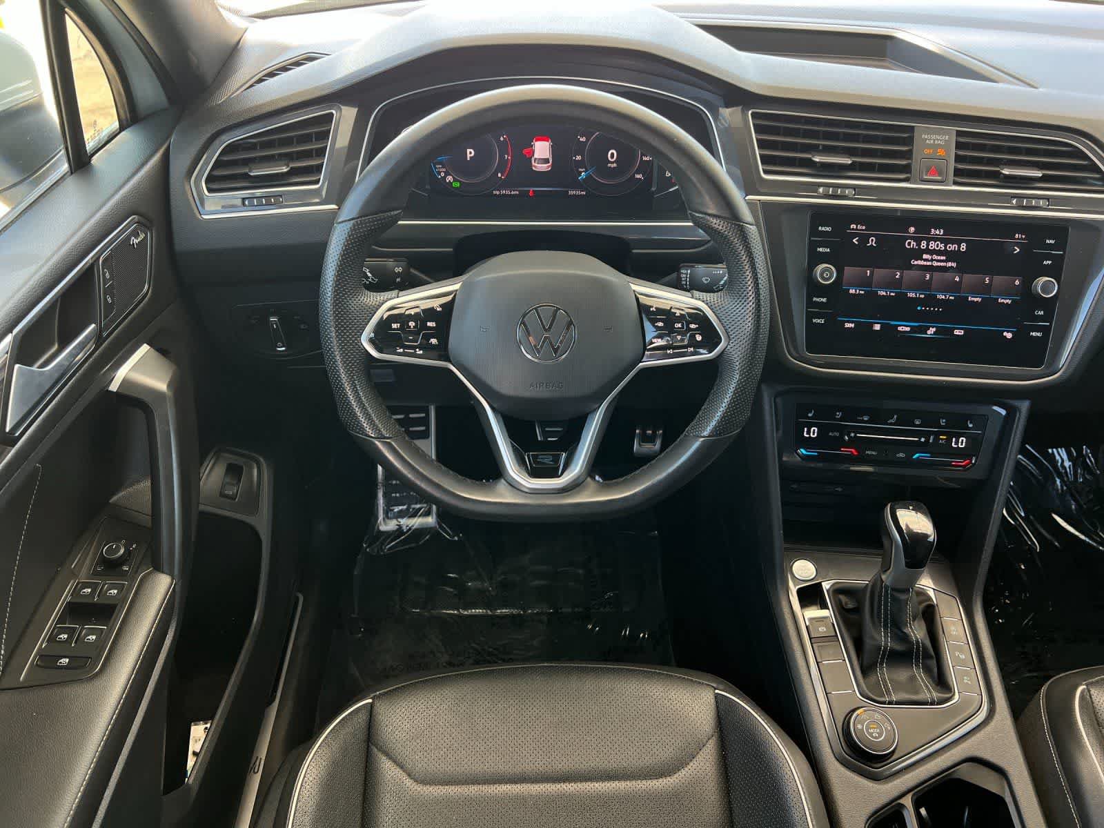 Used 2024 Volkswagen Tiguan SEL R-Line AWD/4WD image 15