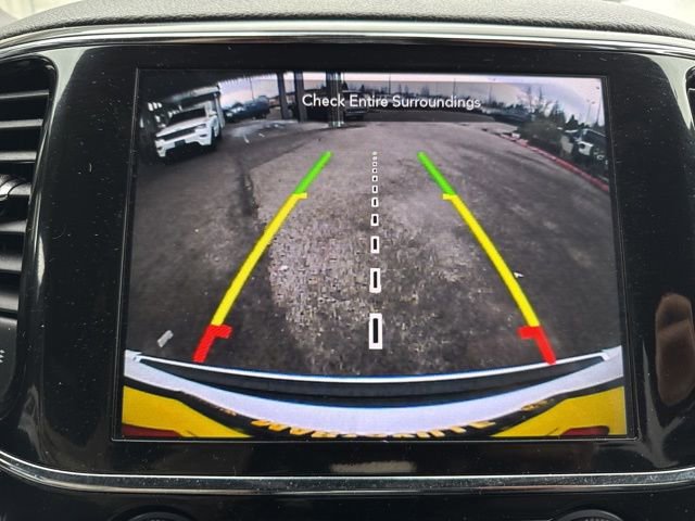 Used 2021 Jeep Grand Cherokee Limited w/ Trailer Tow Group IV image 32