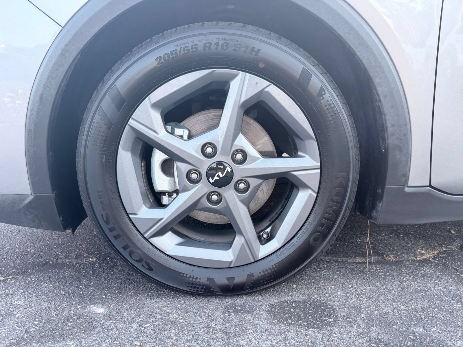 Used 2025 Kia K4 FWD image 28