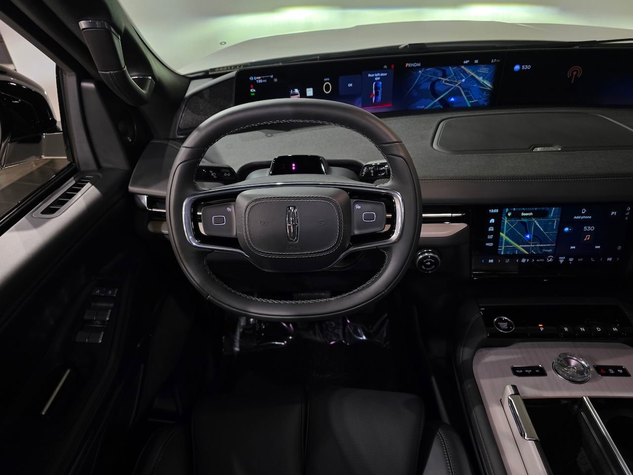 New 2025 Lincoln Navigator L Reserve w/ Jet Appearance Package image 18