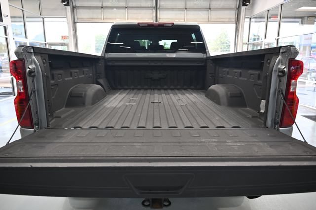 Used 2024 Chevrolet Silverado 2500 LT w/ All Star Edition AWD/4WD image 7