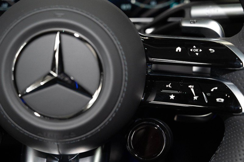 New 2026 Mercedes-Benz S 63 AMG S image 26