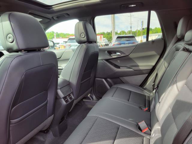 New 2026 Chevrolet Equinox LT w/ Convenience Package II AWD/4WD image 22
