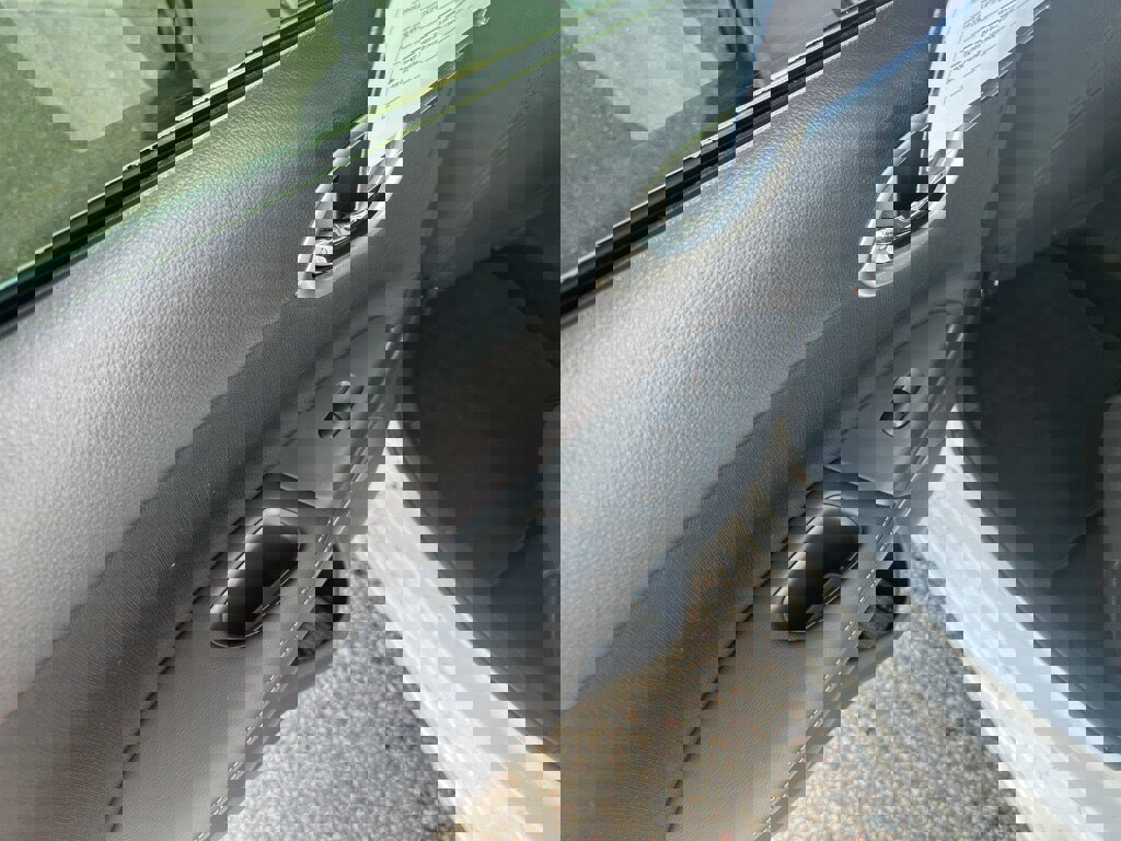 Used 2019 Nissan Sentra SV image 16