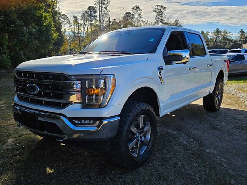 Used 2023 Ford F150 Lariat w/ Trailer Tow Package image 4