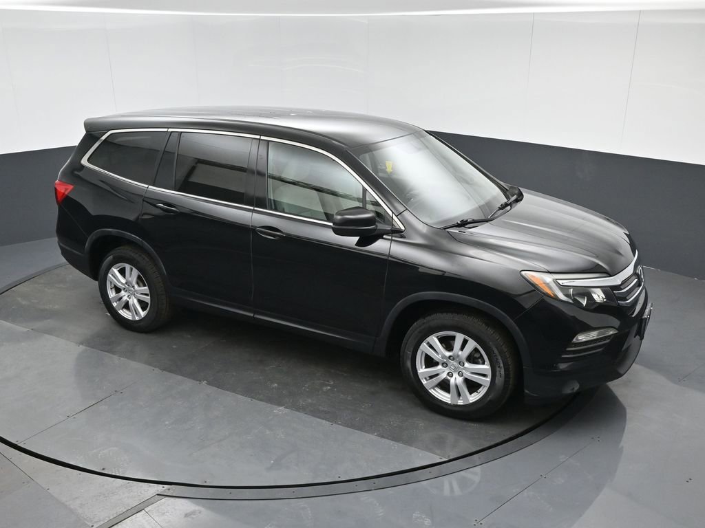 Used 2017 Honda Pilot LX image 62