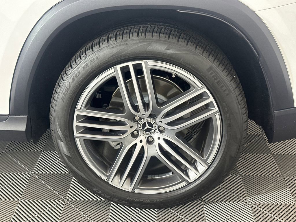 Certified 2024 Mercedes-Benz GLS 450 4MATIC image 10