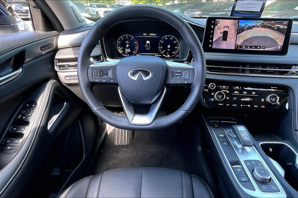 Used 2026 INFINITI QX60 Luxe w/ Cargo Package FWD image 7