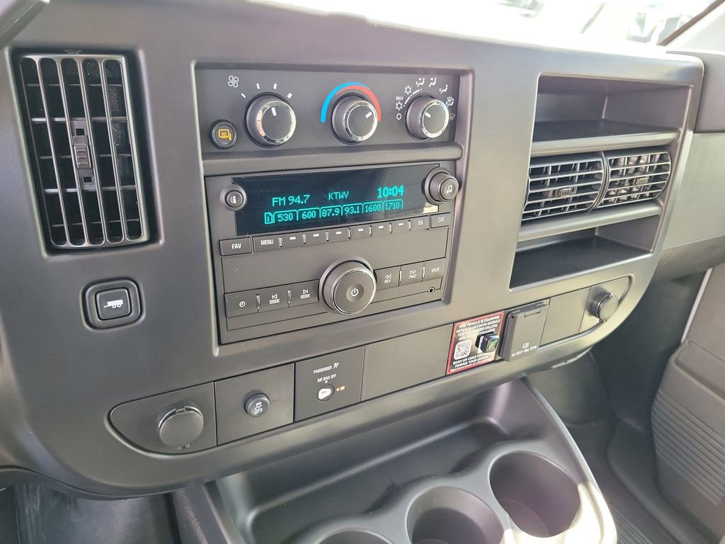 New 2026 Chevrolet Express 2500 w/ Communications Package RWD image 6