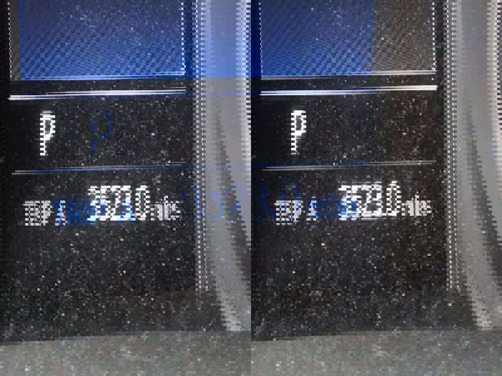 Used 2019 Toyota C-HR Limited image 12