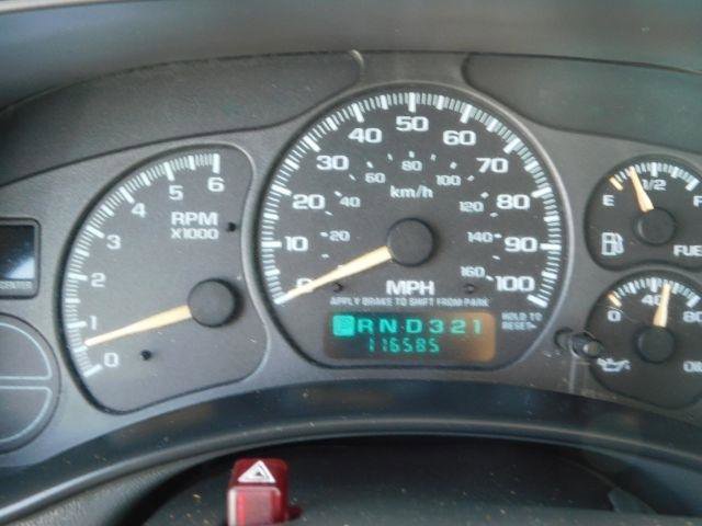 Used 2002 Chevrolet Avalanche 2WD image 18