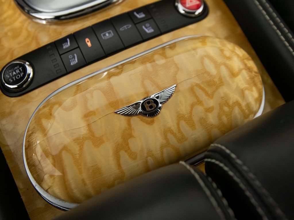 Used 2015 Bentley Flying Spur V8 AWD/4WD image 28