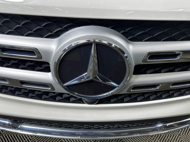 Used 2022 Mercedes-Benz GLB 250 4MATIC image 9