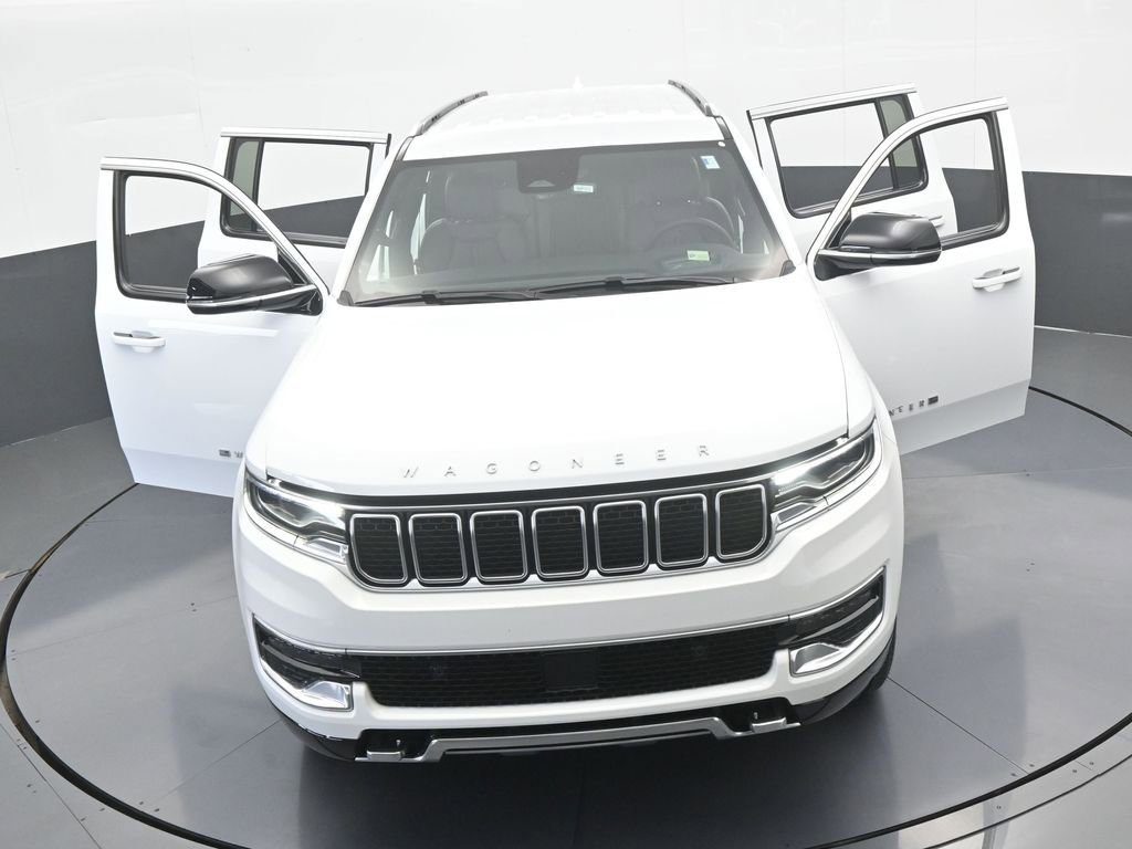 Used 2023 Jeep Wagoneer L Series III w/ Preferred Equipment Group image 77
