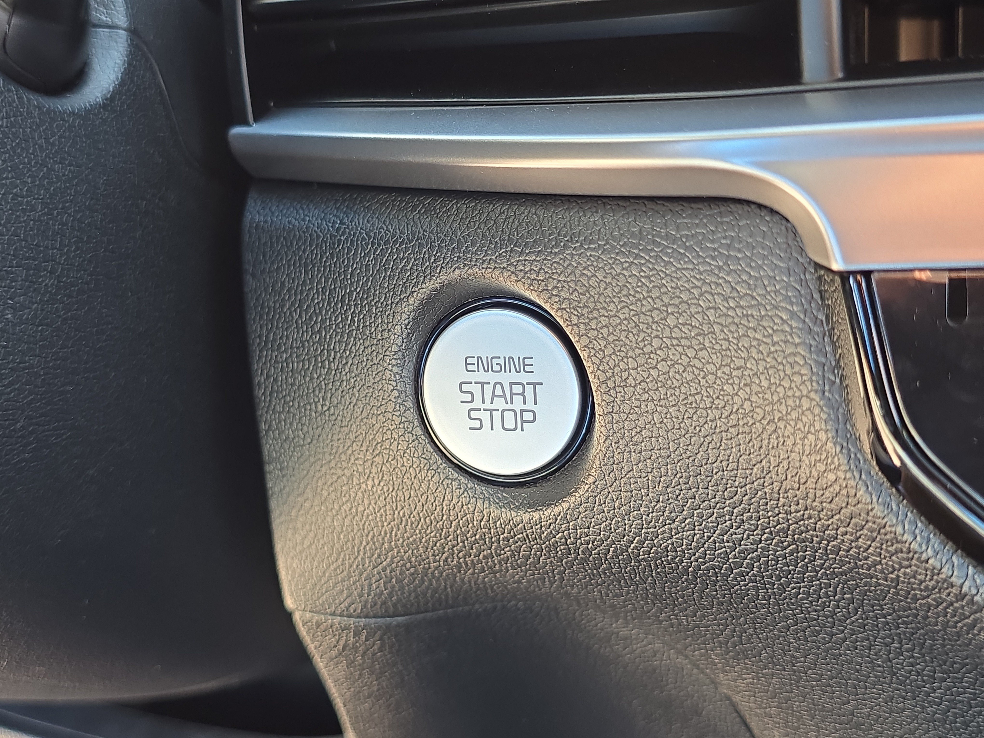 New 2026 Kia Sorento LX FWD image 26