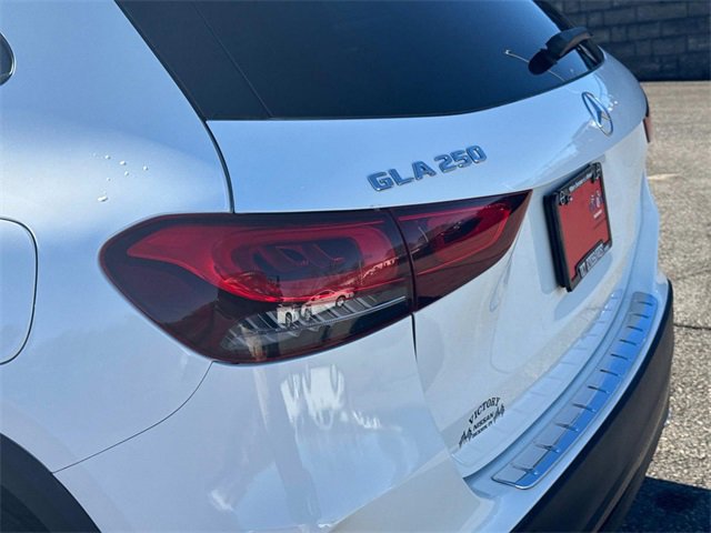 Used 2022 Mercedes-Benz GLA 250 image 13