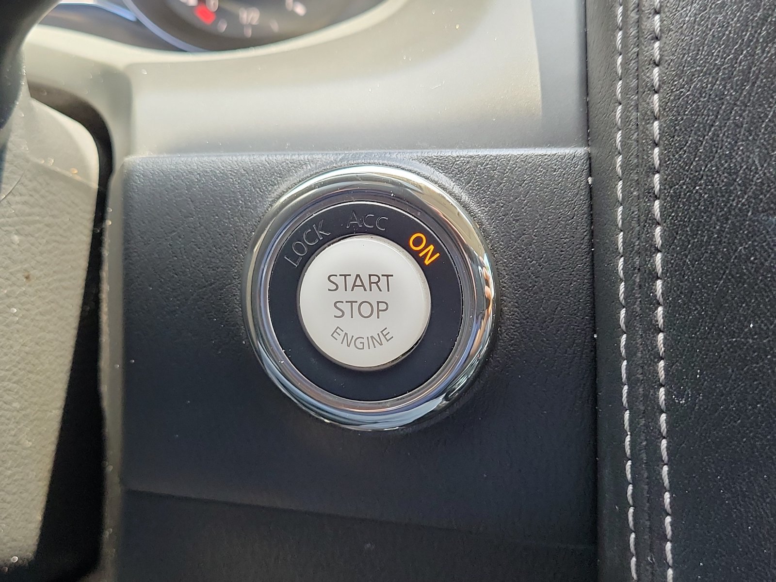 Used 2020 INFINITI QX80 Luxe w/ Proassist Package RWD image 24