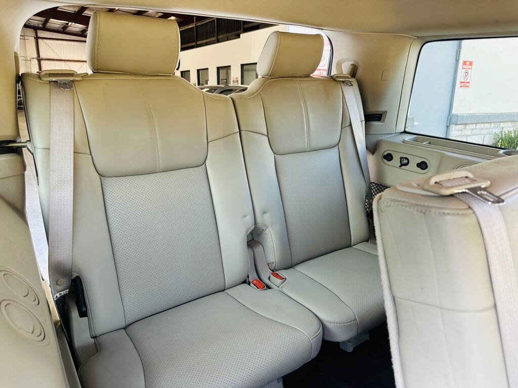 Used 2006 Jeep Commander Limited w/ Trailer Tow Group IV image 26