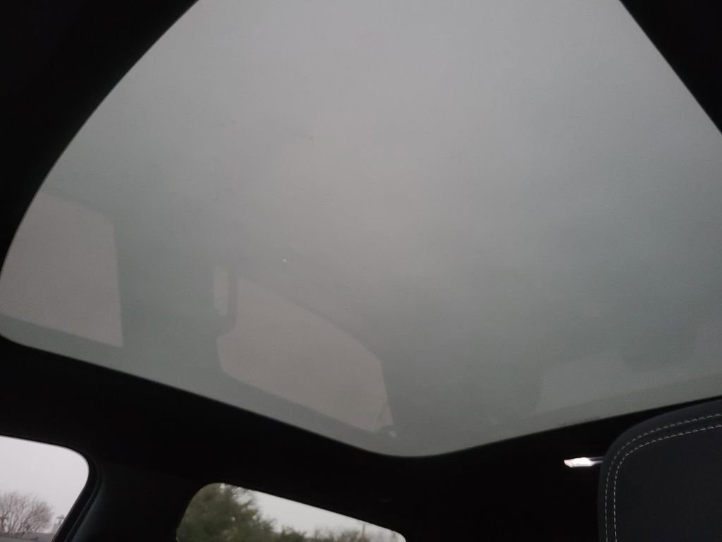 New 2024 GMC Sierra EV Denali image 8