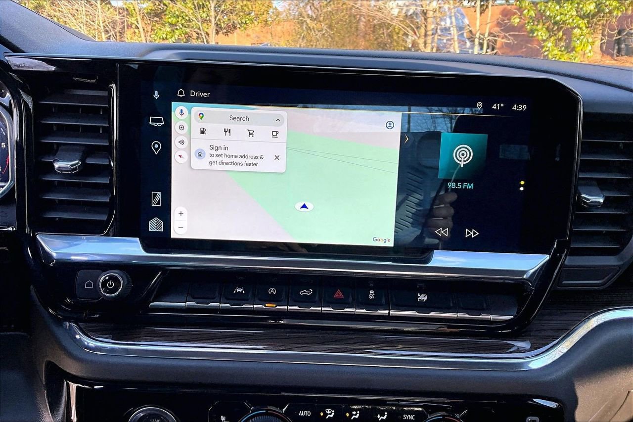 Used 2024 Chevrolet Silverado 1500 RST image 13