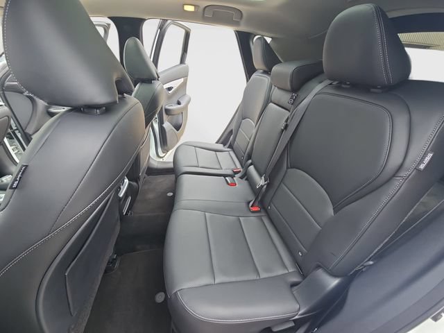 Used 2024 INFINITI QX50 Luxe AWD/4WD image 15
