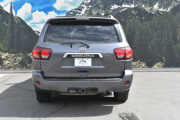 Used 2020 Toyota Sequoia SR5 AWD/4WD image 10