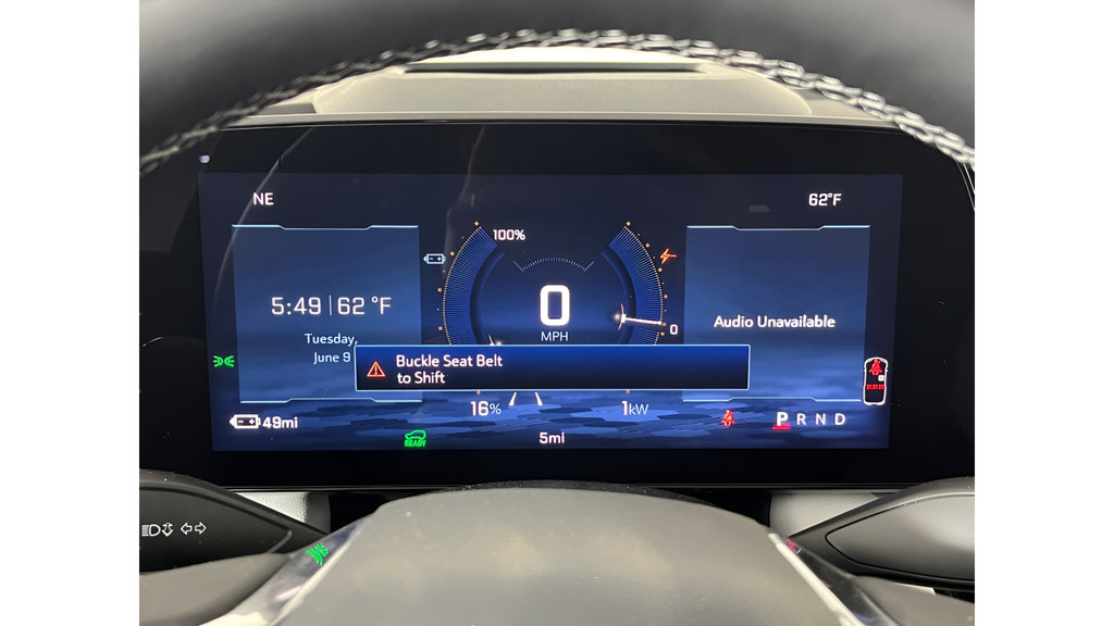 New 2026 Chevrolet Equinox EV LT w/ Convenience Package II AWD/4WD image 14