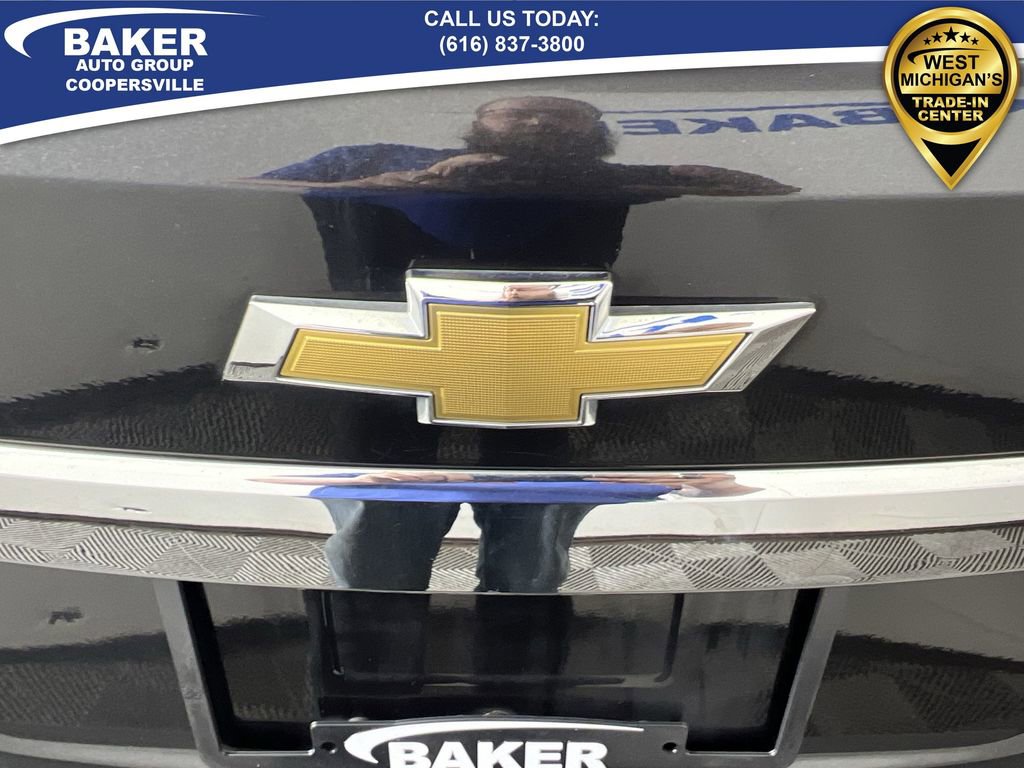 Used 2015 Chevrolet Cruze LT w/ Sun And Sound Package image 27