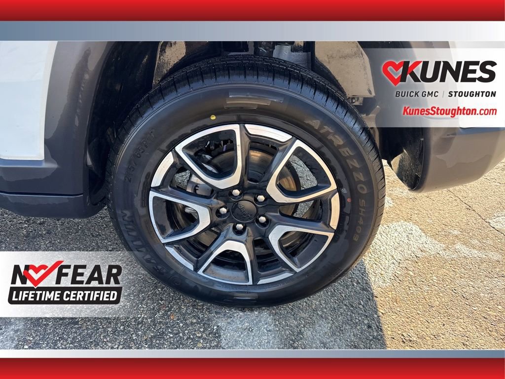 Used 2024 Jeep Compass Trailhawk image 19