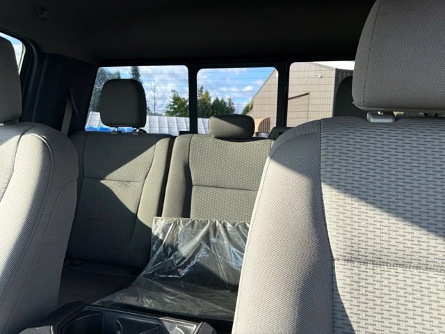 Used 2016 Ford F150 XLT w/ Equipment Group 302A Luxury AWD/4WD image 6