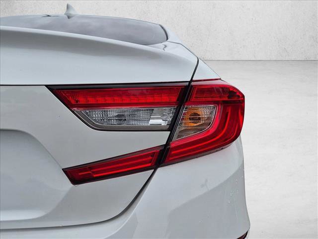 Used 2018 Honda Accord LX image 12