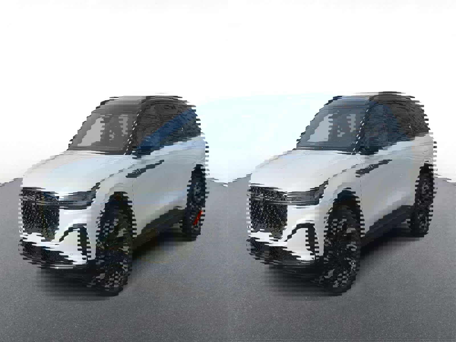 Used 2025 Lincoln Nautilus Reserve w/ Jet Appearance Package image 1