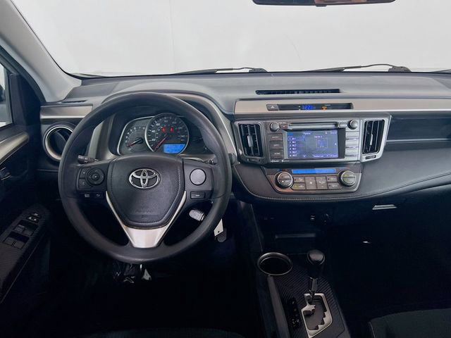 Used 2015 Toyota RAV4 XLE FWD image 18