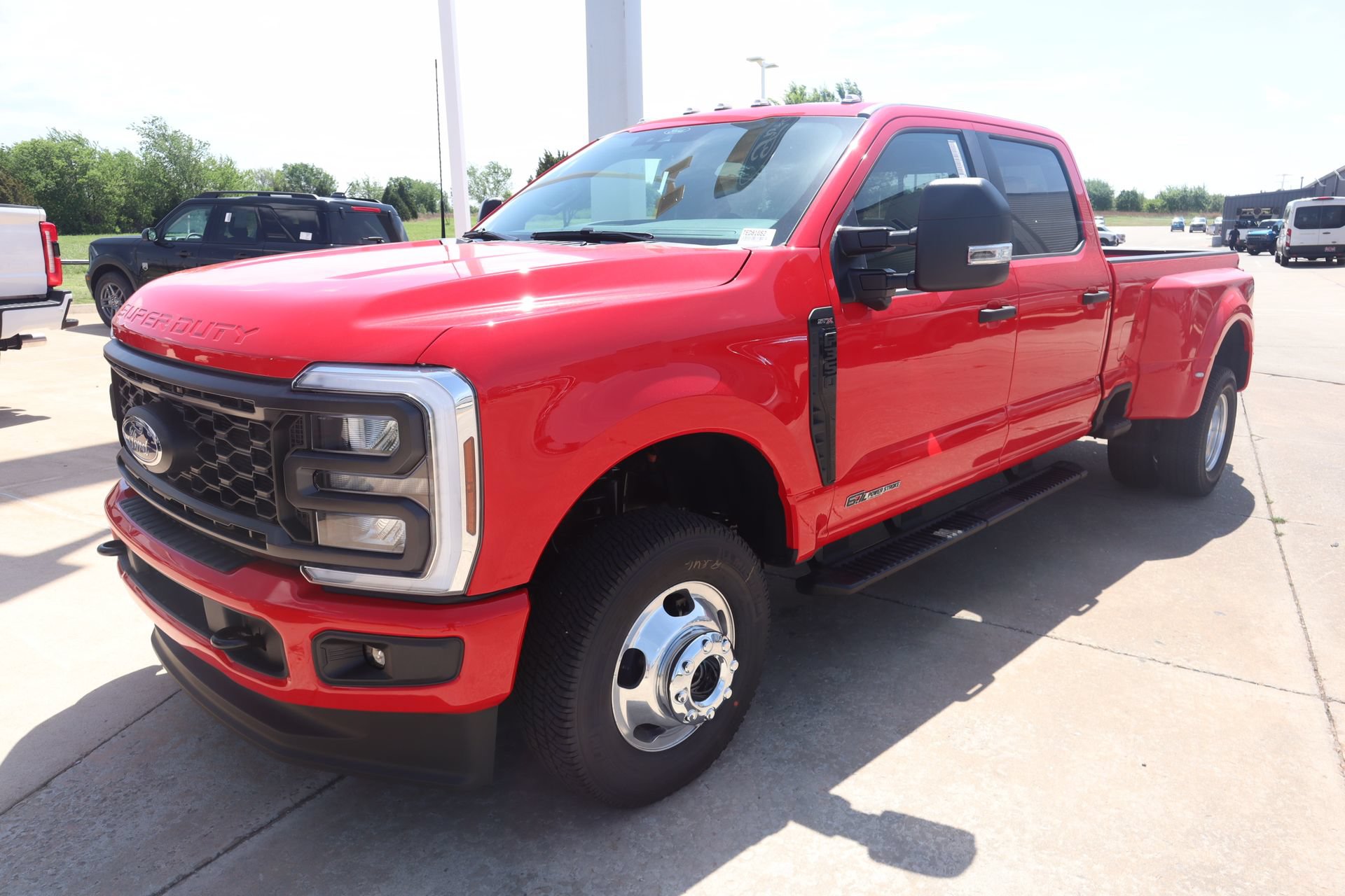 New 2026 Ford F350 XL w/ STX Appearance Package AWD/4WD image 8