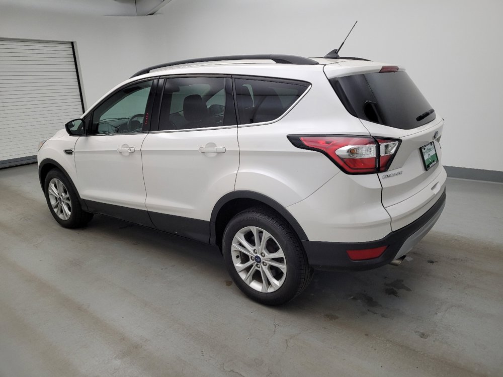 Used 2018 Ford Escape SEL FWD image 3
