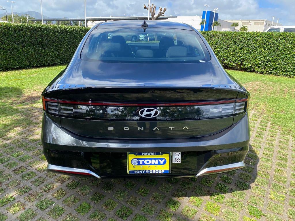 New 2026 Hyundai Sonata SEL FWD image 24