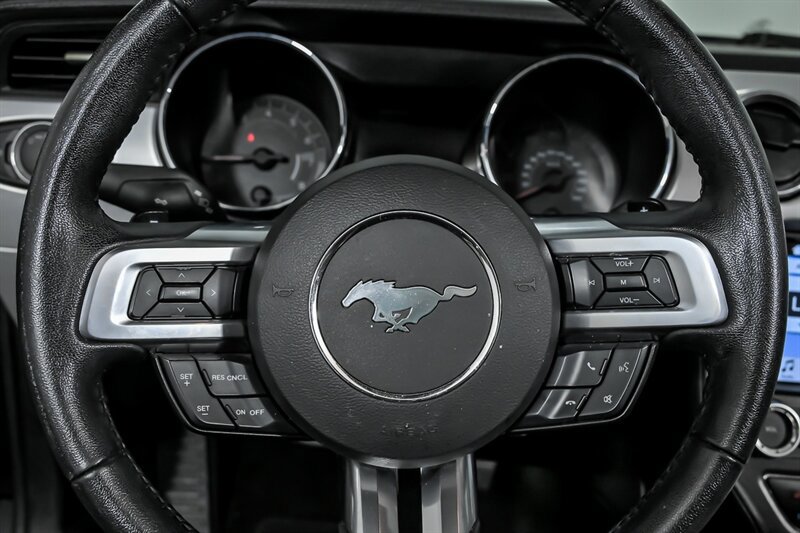 Used 2017 Ford Mustang Premium RWD image 23