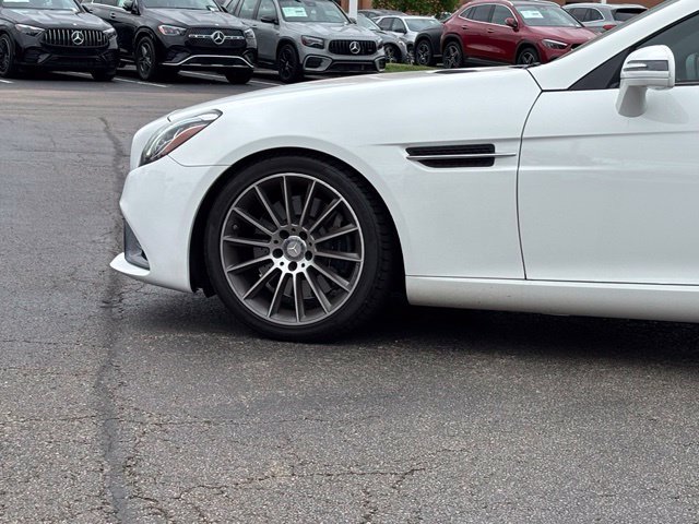 Certified 2017 Mercedes-Benz SLC 300 image 6