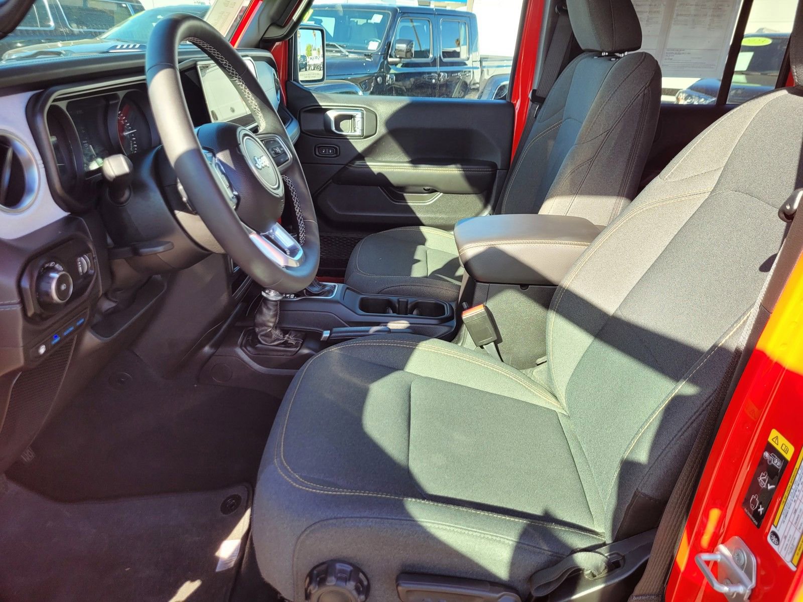 Used 2025 Jeep Wrangler Sahara 4xe image 14