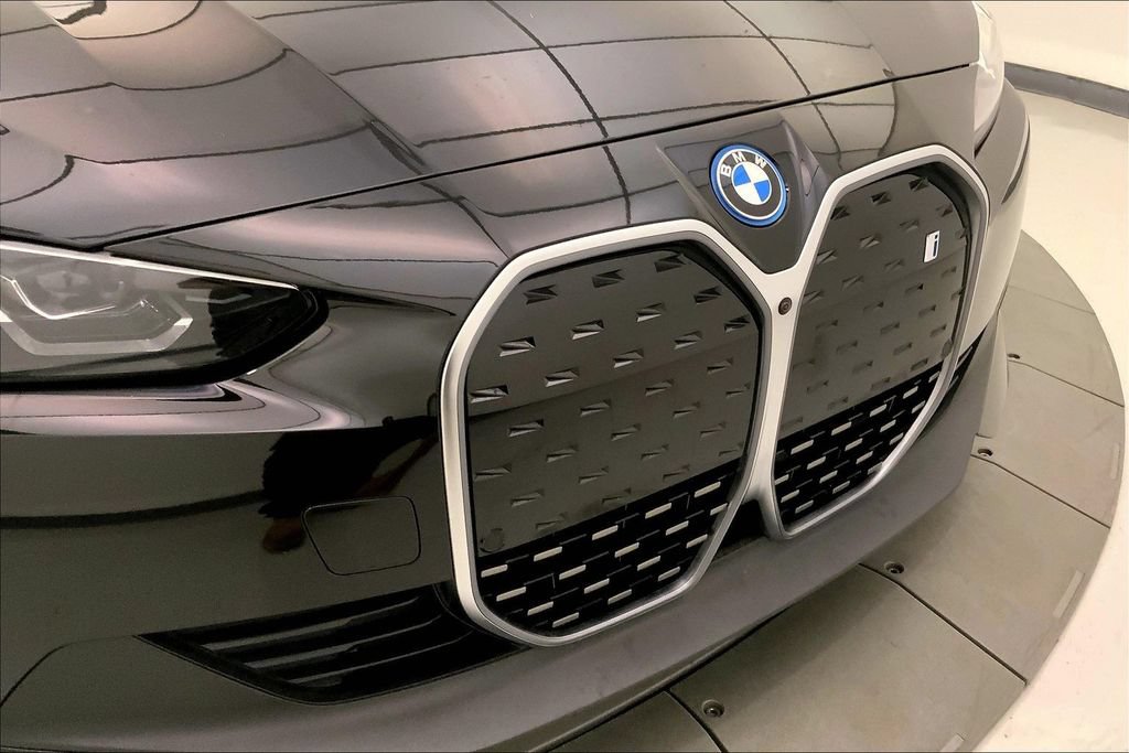 Certified 2023 BMW i4 eDrive35 w/ Premium Package RWD image 28